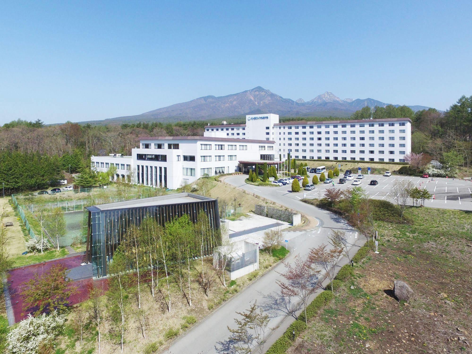 Royal Hotel Yatsugatake -From Apr2024 Grand Mercure Yatsugatake Resort & Spa Hokuto  Esterno foto